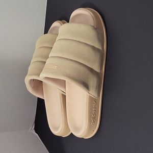 Women's Size 10 adidas slides  cream puffy